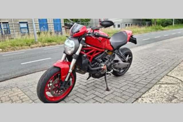 Ducati Monster 821 (2020) thumbnail 1