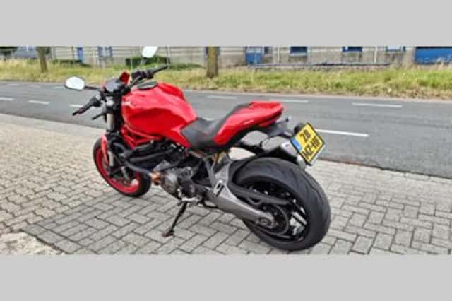 Ducati Monster 821 (2020) thumbnail 3