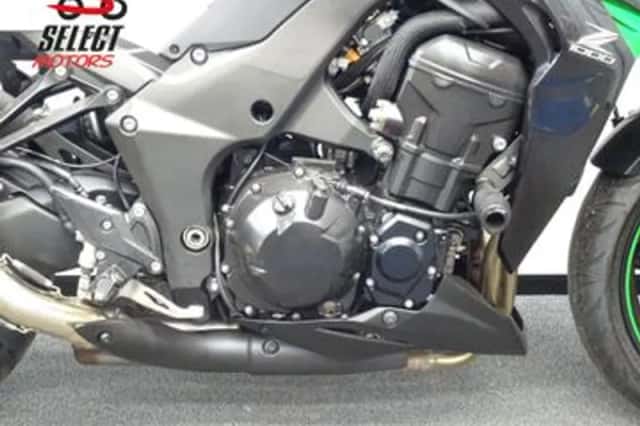 Kawasaki Z1000 (2016) thumbnail 6