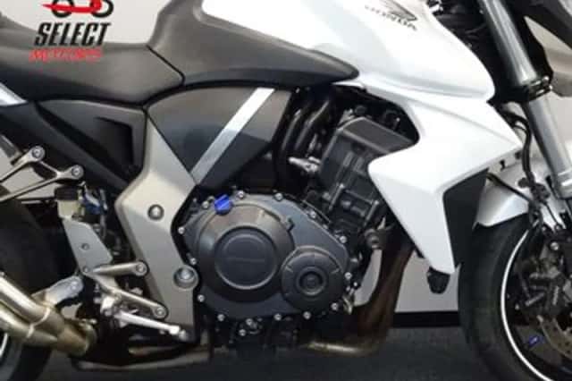 Honda CB1000R (2011) thumbnail 6