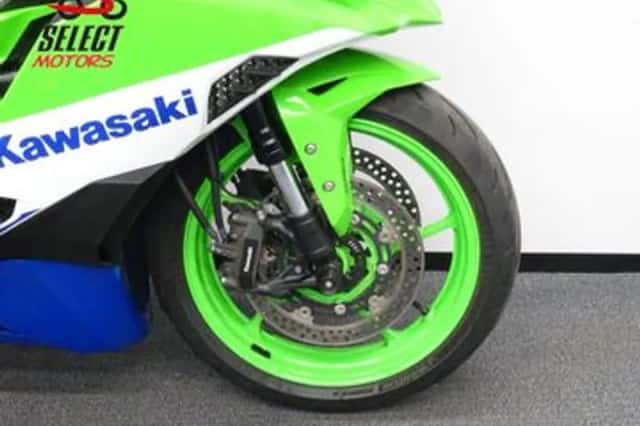 Kawasaki Ninja ZX-4RR (2024) thumbnail 5