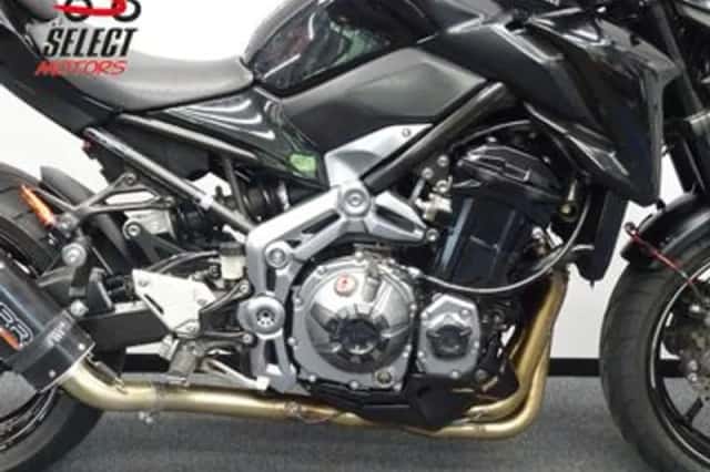 Kawasaki Z900 (2017) thumbnail 6