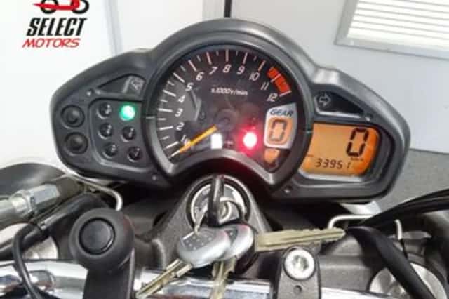 Suzuki SFV 650 Gladius (2011) thumbnail 2