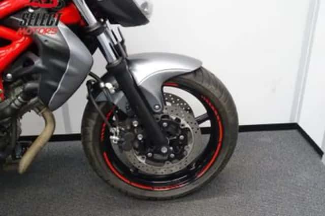 Suzuki SFV 650 Gladius (2011) thumbnail 6