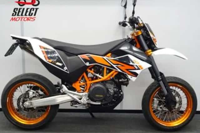 KTM 690 SMC R (2014) thumbnail 1