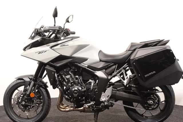 Honda CB 1000GT (2026) thumbnail 4