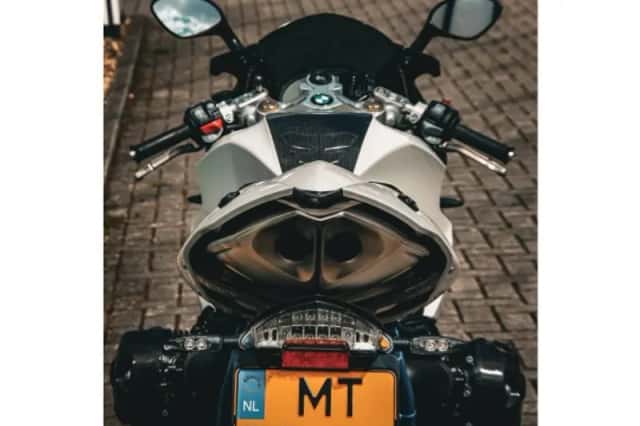BMW HP2 (2008) thumbnail 3