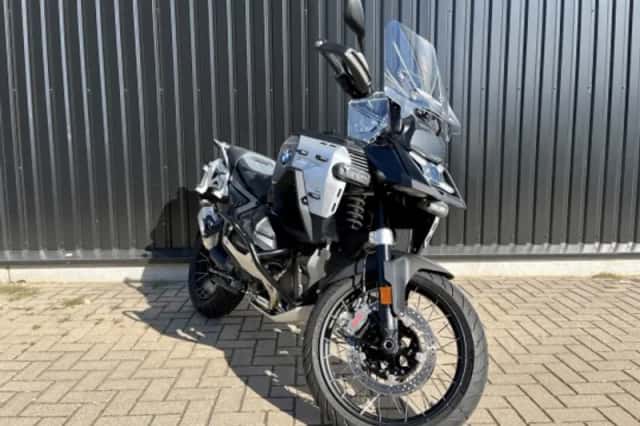 BMW R 1300 GS Adventure (2024) thumbnail 5
