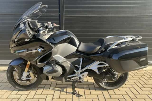 BMW R1250 RT (2024) thumbnail 2