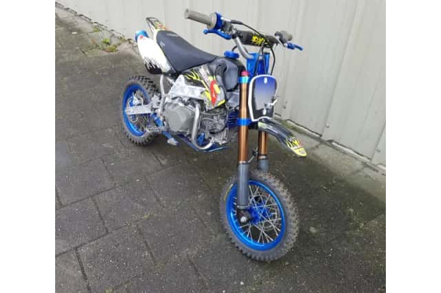 RAV Riders Pit Bike (2009) thumbnail 2