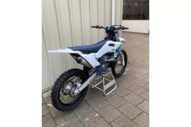 Husqvarna TC300 (2025) thumbnail 3
