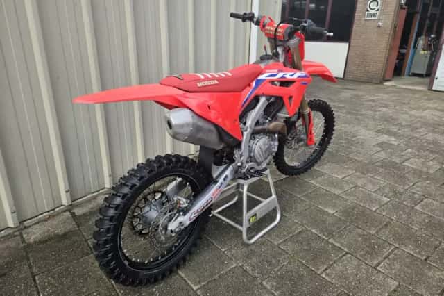 Honda CRF 450 R (2021) thumbnail 3