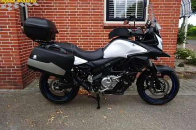 Suzuki V-Strom (2013) thumbnail 1