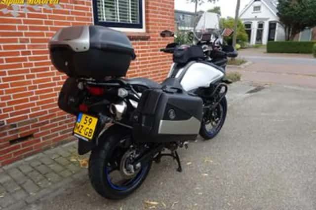 Suzuki V-Strom (2013) thumbnail 6