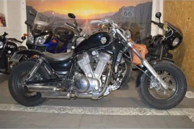 Suzuki VS 1400 Intruder (1988) thumbnail 4