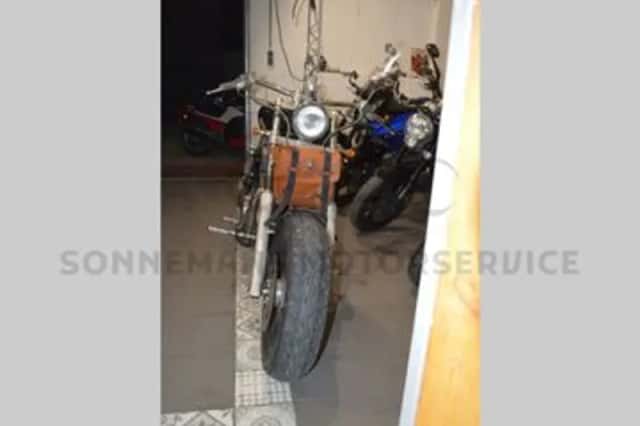 Suzuki VS 1400 Intruder (1988) thumbnail 6