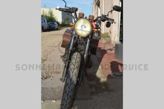 Yamaha XJ 550 (1981) thumbnail 3