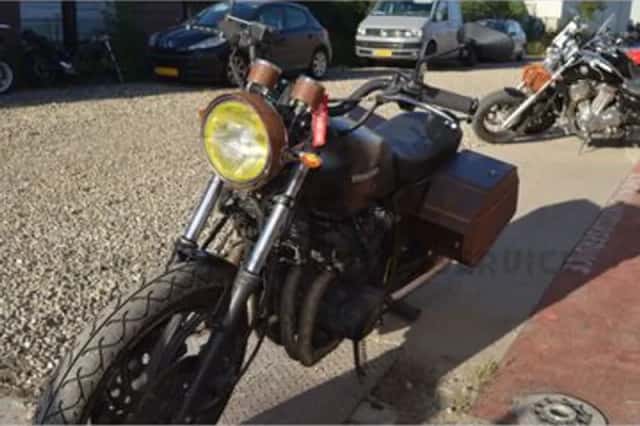 Yamaha XJ 550 (1981) thumbnail 4