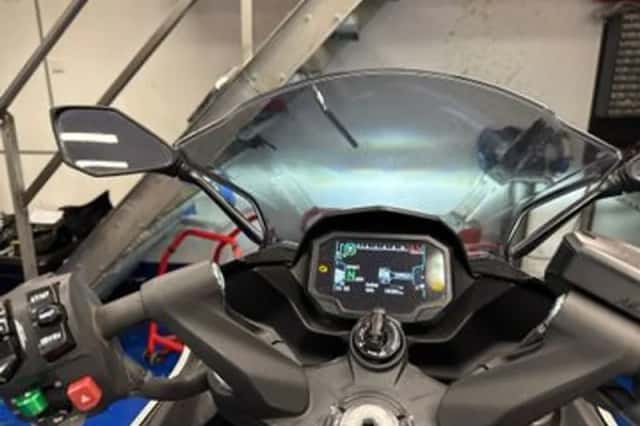 Kawasaki Z7 Hybrid (2025) thumbnail 1