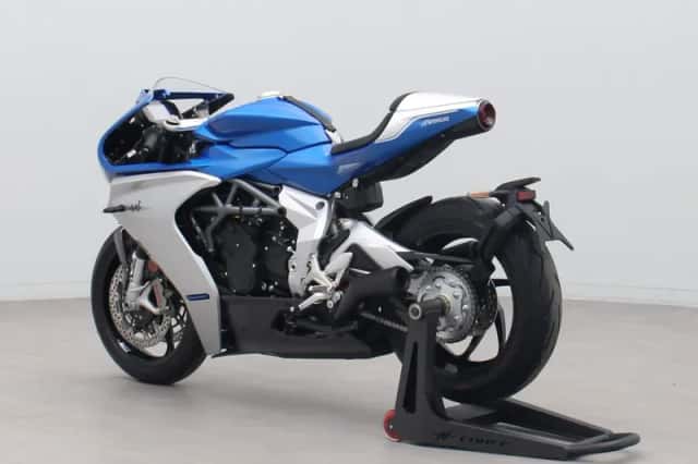 MV Agusta Superveloce 800 (2021) thumbnail 3