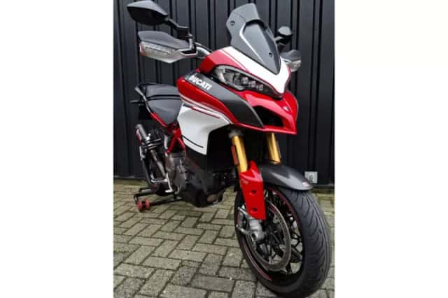 Ducati Multistrada 1200 Pikes Peak (2017) thumbnail 2