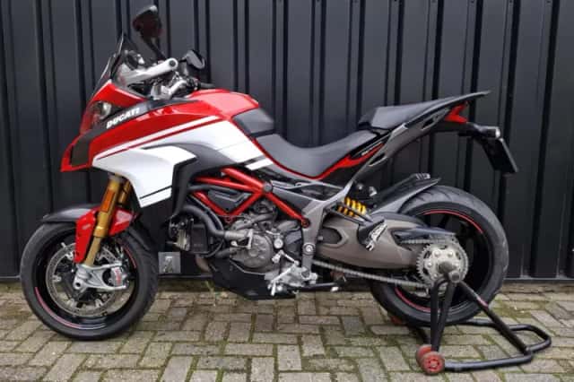 Ducati Multistrada 1200 Pikes Peak (2017) thumbnail 3