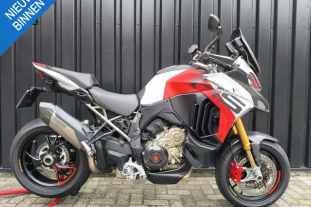Ducati Multistrada V4 RS (2024) thumbnail 1