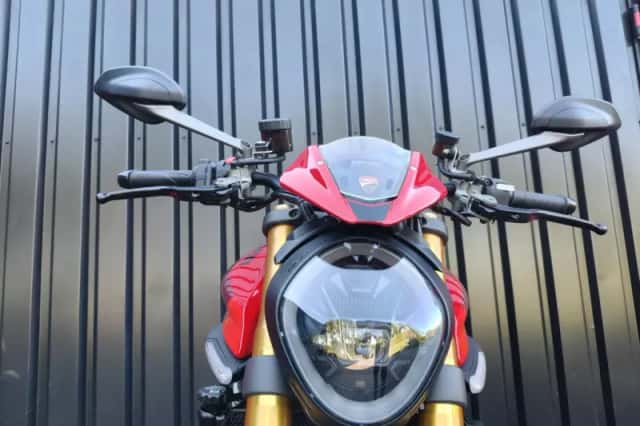 Ducati Monster SP (2024) thumbnail 4