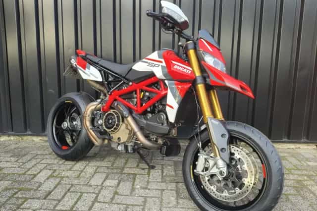 Ducati Hypermotard 950 SP (2025) thumbnail 2