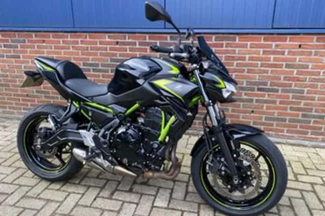 Kawasaki Z650 (2022) thumbnail 2