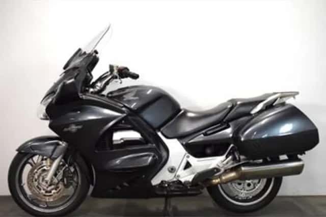 Honda ST 1300 PAN European (2007) thumbnail 2