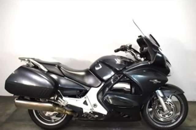 Honda ST 1300 PAN European (2007) thumbnail 3
