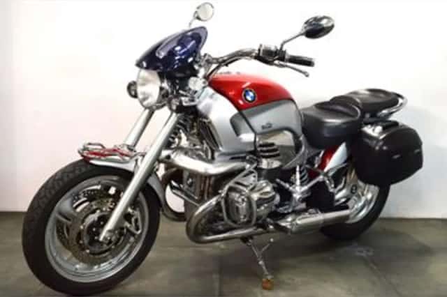 BMW R 1200C Independent (2004) thumbnail 1