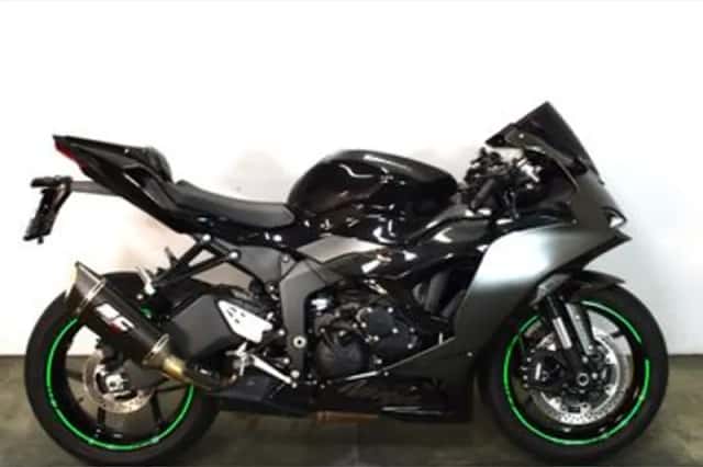 Kawasaki Ninja ZX-6R (2026) thumbnail 3