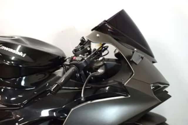 Kawasaki Ninja ZX-6R (2026) thumbnail 4
