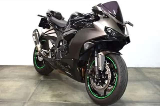 Kawasaki Ninja ZX-6R (2026) thumbnail 5