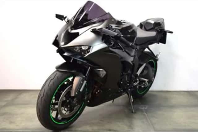Kawasaki Ninja ZX-6R (2026) thumbnail 6