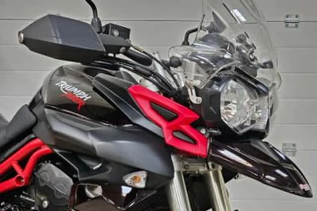 Triumph Tiger 800 XC (2014) thumbnail 2