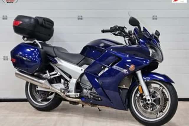 Yamaha FJR1300 (2004) thumbnail 1