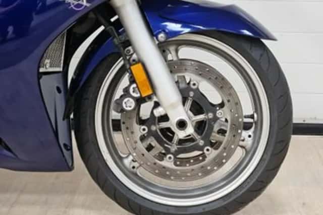 Yamaha FJR1300 (2004) thumbnail 6