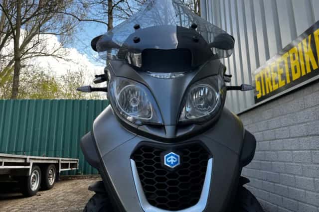 Piaggio MP3 500 (2019) thumbnail 6