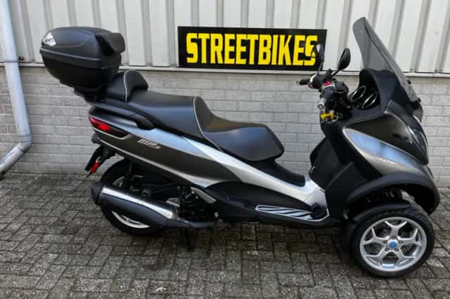 Piaggio MP3 500 (2019) thumbnail 1