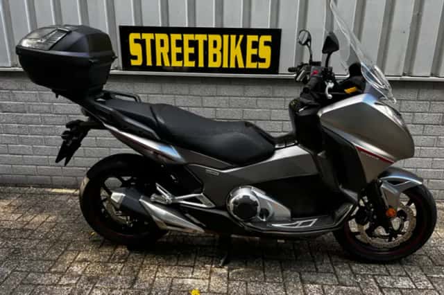 Honda NC 750D Integra (2016) thumbnail 1