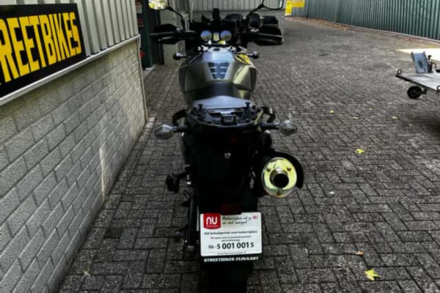 Suzuki DL650A (2011) thumbnail 5