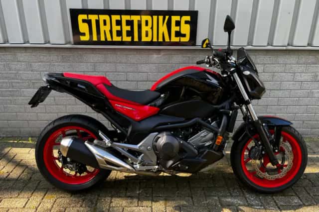 Honda NC 750 S (2017) thumbnail 1