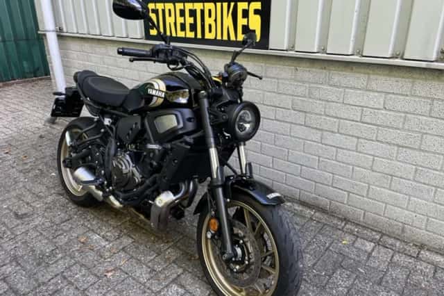 Yamaha XSR700 (2023) thumbnail 2