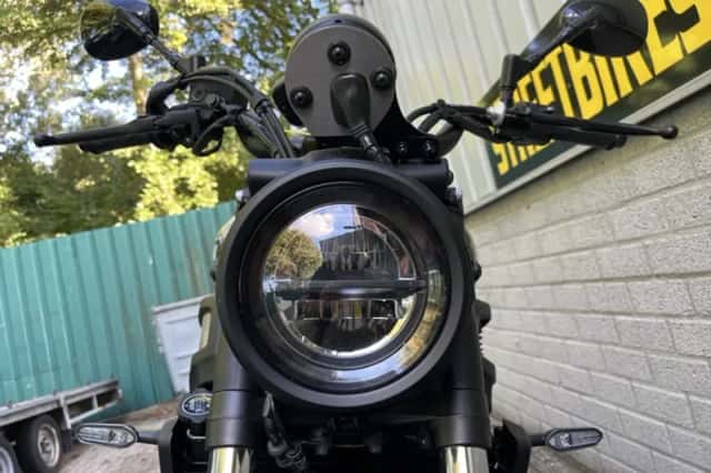 Yamaha XSR700 (2023) thumbnail 5