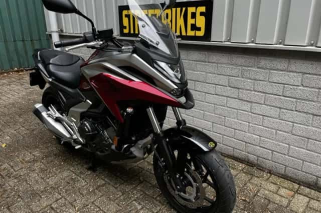 Honda NC750X (2023) thumbnail 2