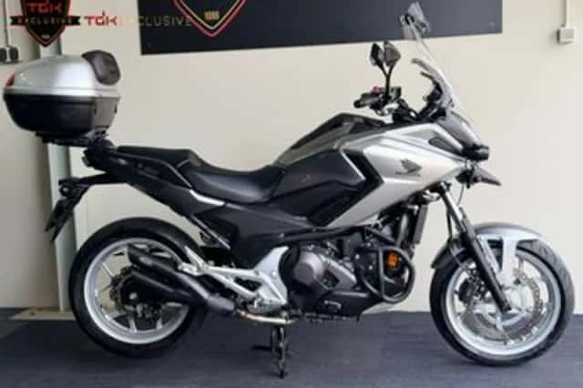 Honda NC750X (2017) thumbnail 2