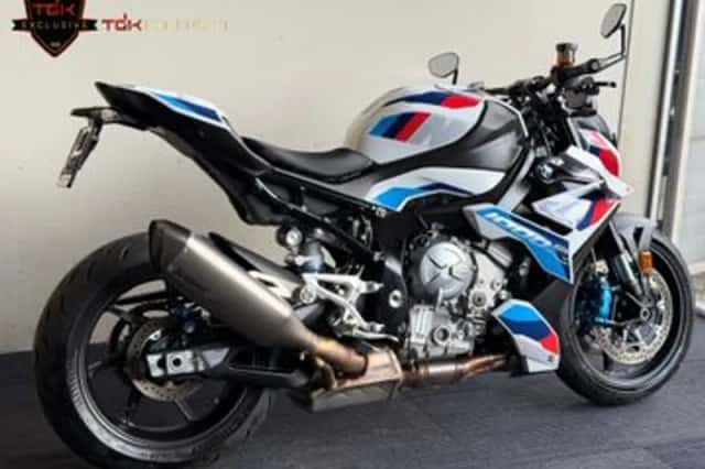 BMW M 1000 R (2022) thumbnail 3